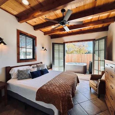 Little Dutch Cabin #1 - 12 Min To Magnolia-Baylor Bellmead المظهر الخارجي الصورة